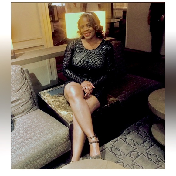 THE RICH AUNTIE SHARE SHOW!! BRING YOUR BEST. - Picture 5 of 12